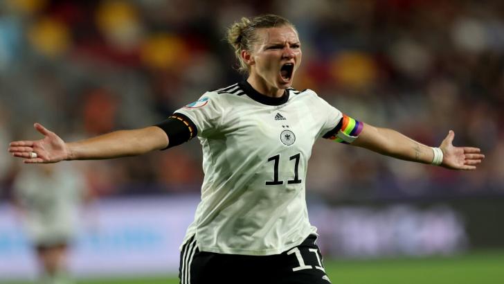 Germany captain Alexandra Popp